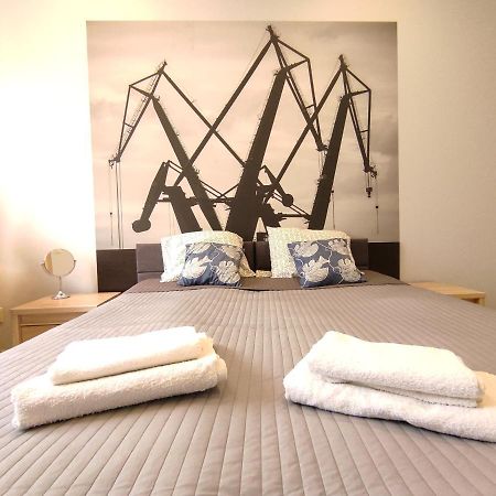 K2012 Kalina Grand-Tourist Apartments Gdansk Luaran gambar